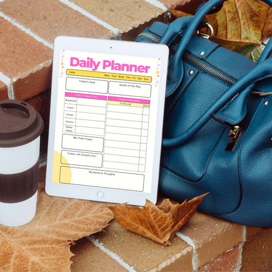 Cute Dotted Daily Planner, Goal Setting, Meal Planning, To Do List & Gratitude Printable